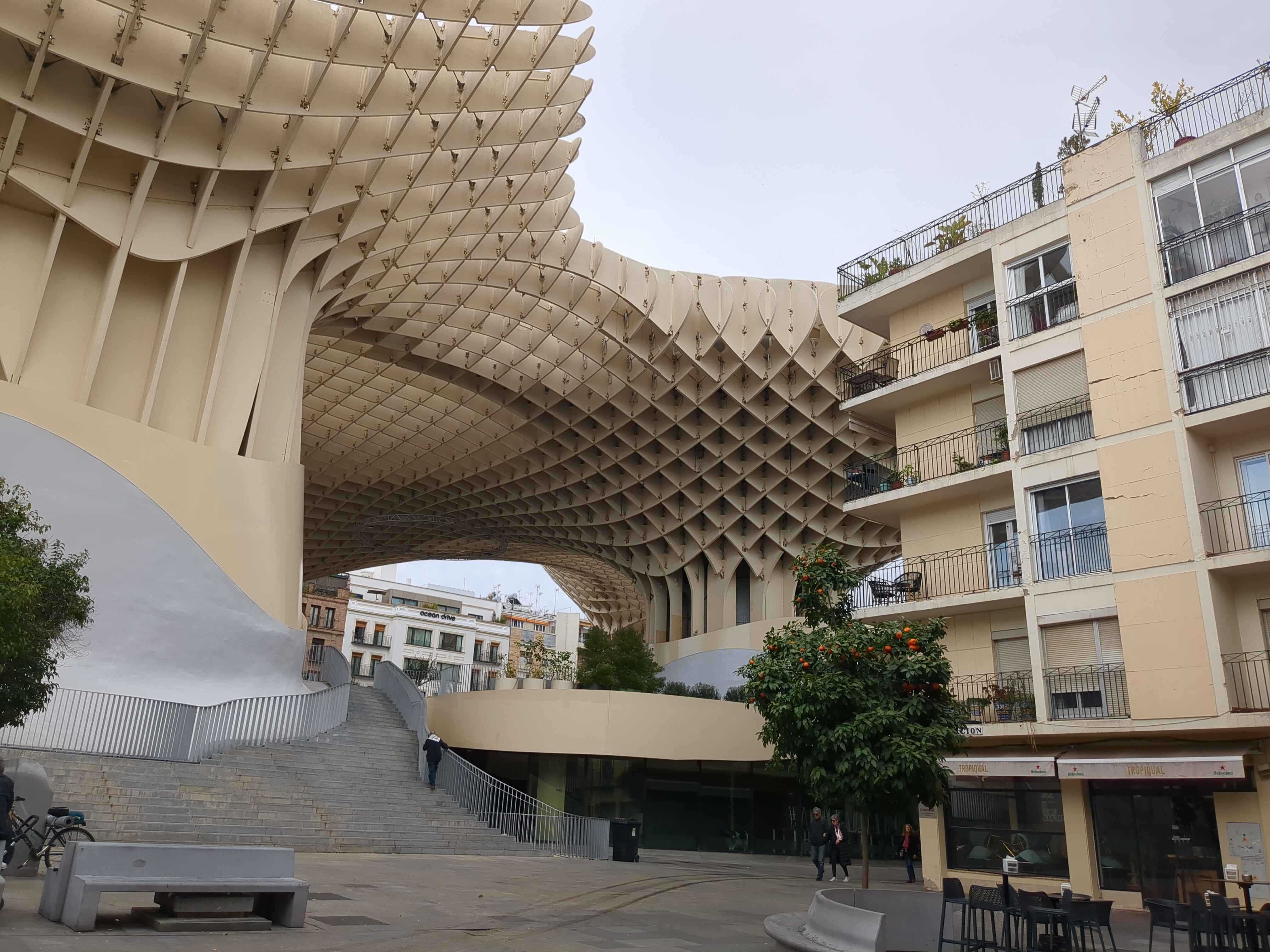 the mushroom building of seville