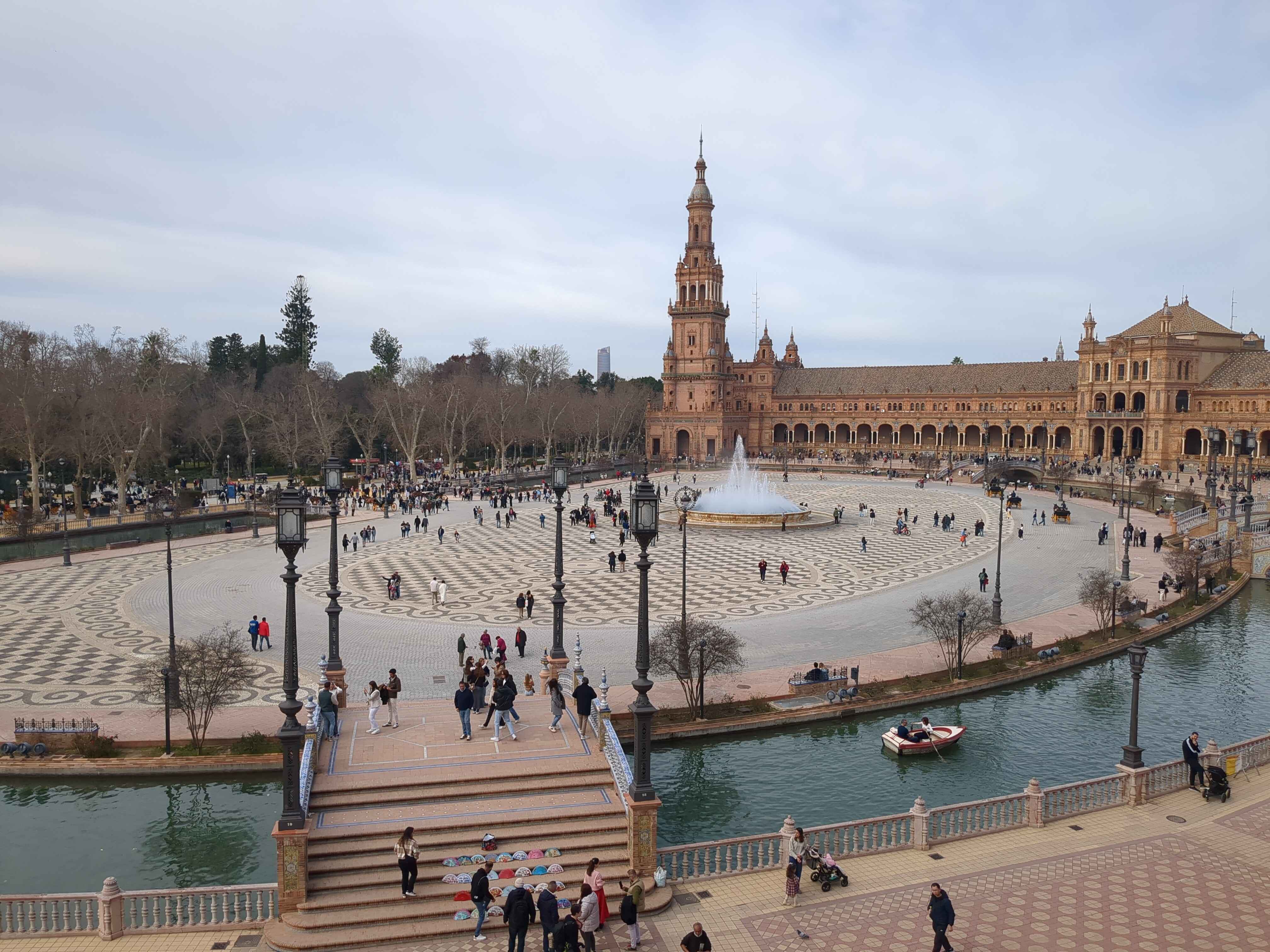 an overhead view of a plaza